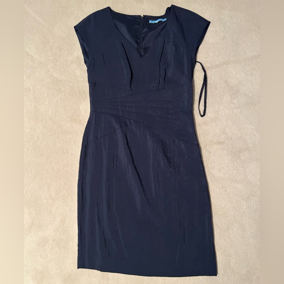 ANTONIO MELANI Navy V-Neck Dress - Sz 4 - EUC - Picture 2 of 5